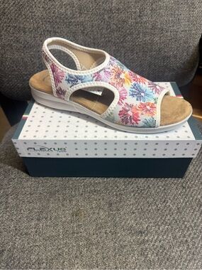 Flexus Nyman Sandal